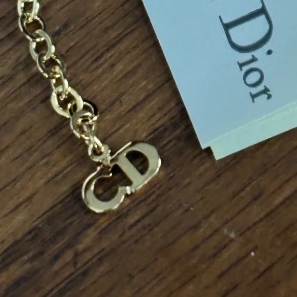 Christian Dior necklace CD/Emerald stone NWT - Picture 13 of 14